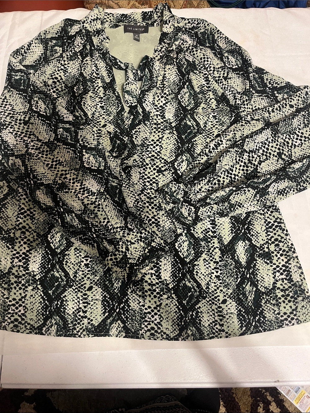 The Limited Dark and Light green Snake-Print Tie-Neck Blouse Size Medium